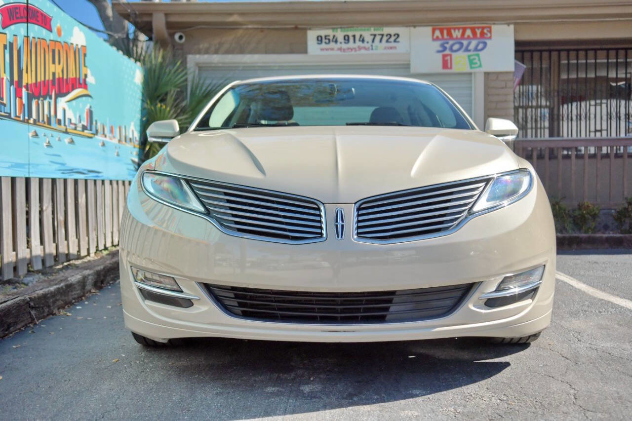 Used 2016 Lincoln MKZ w/ Equipment Group 300A Reserve image 4