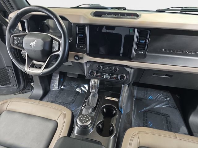 Used 2023 Ford Bronco Wildtrak image 10