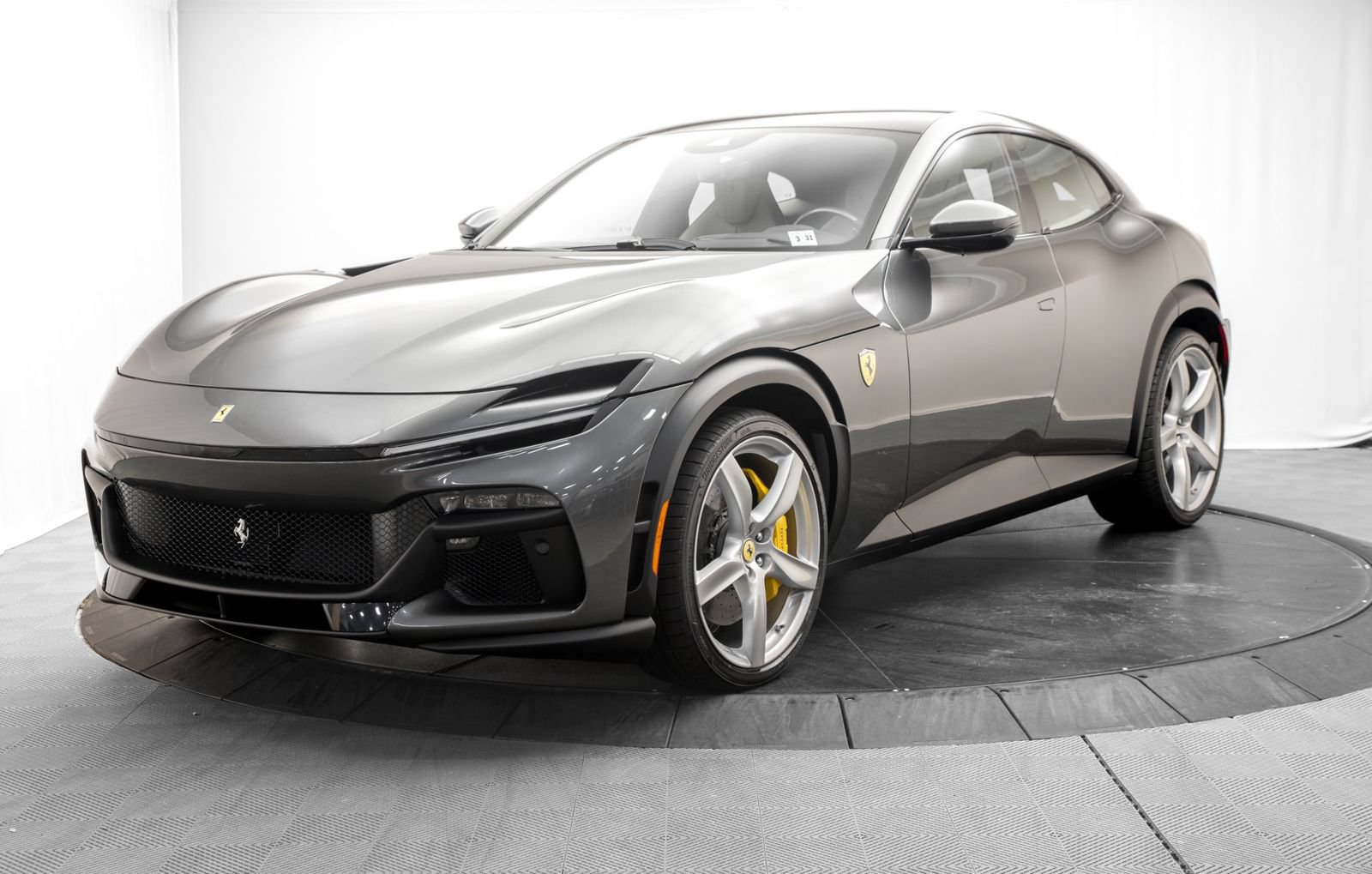 Used 2026 Ferrari Purosangue AWD/4WD image 3