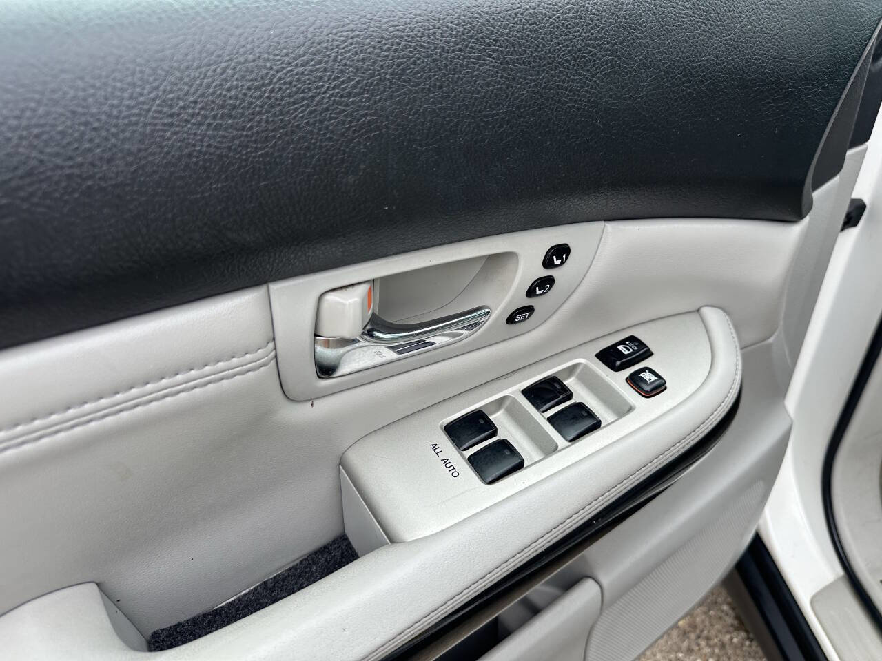 Used 2009 Lexus RX 350 AWD image 18