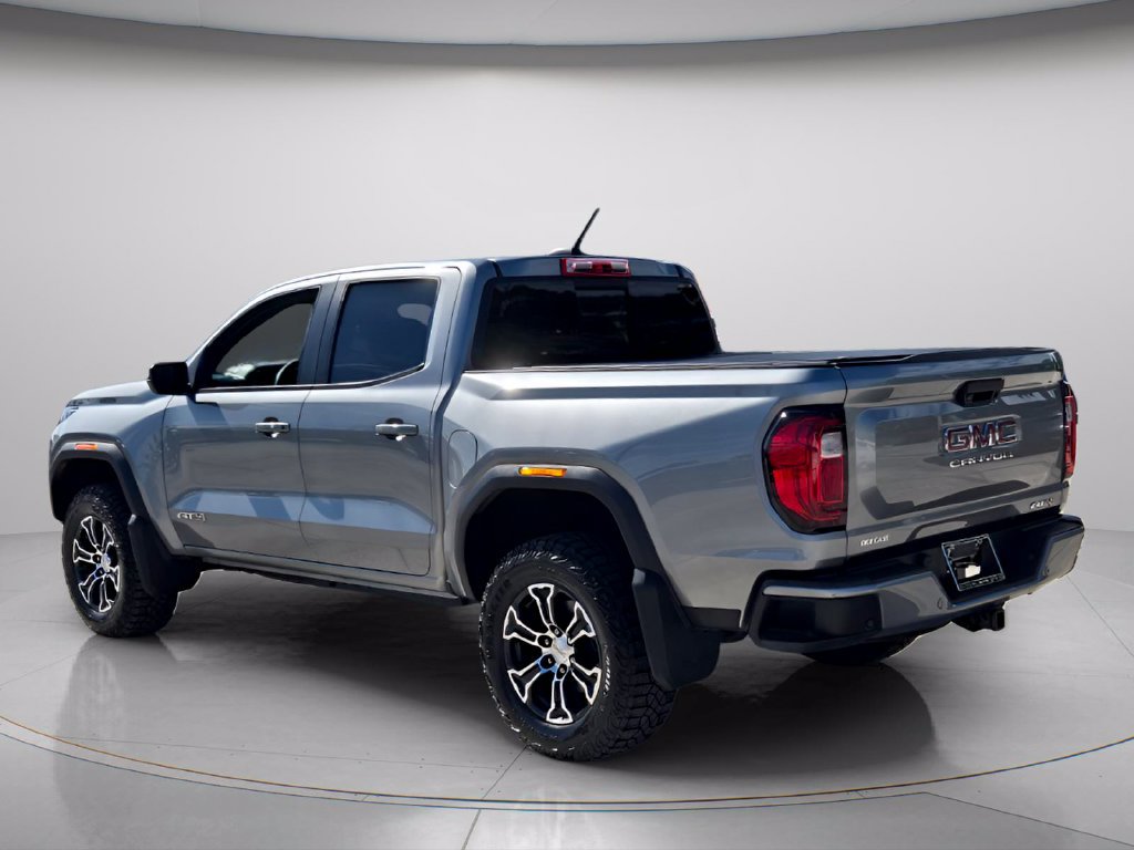 Used 2023 GMC Canyon AT4 w/ AT4 Premium Package AWD/4WD image 4