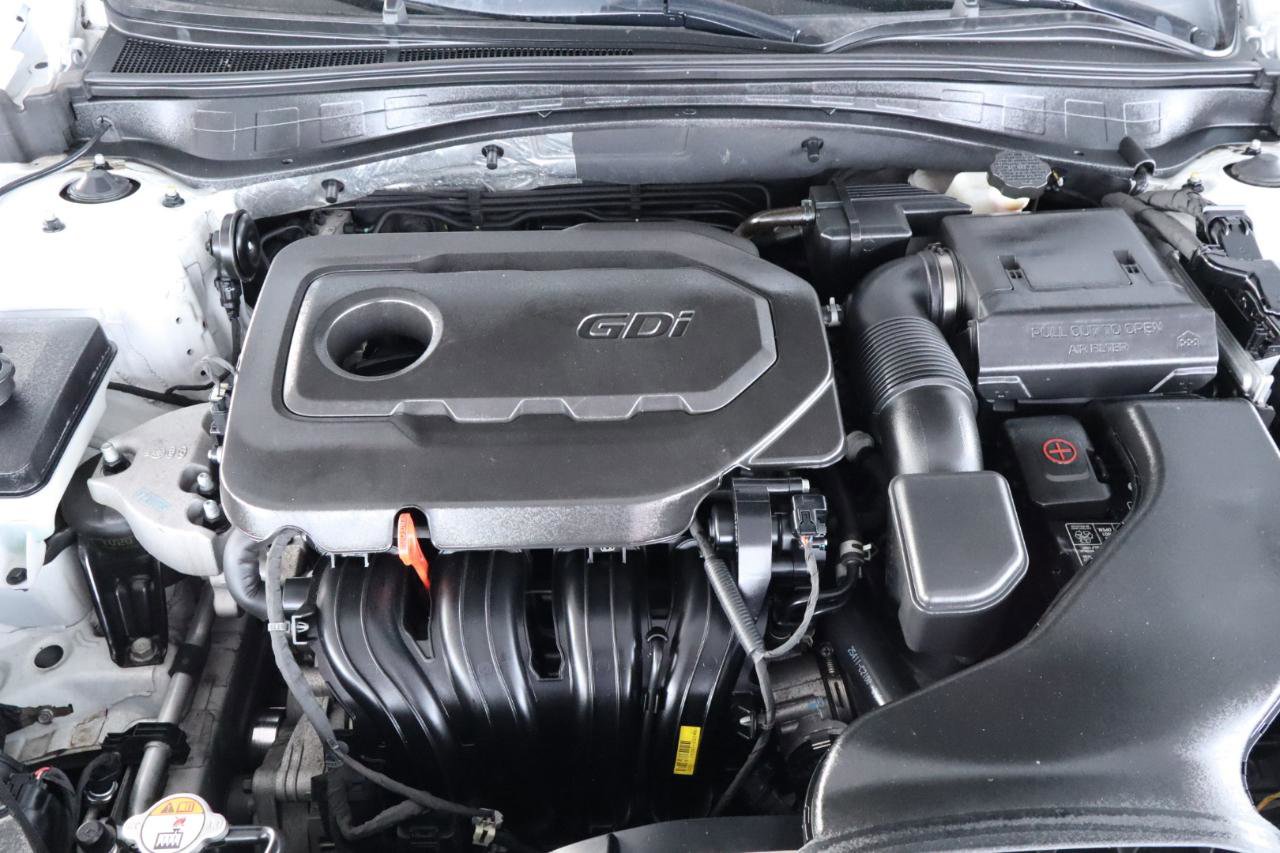 Used 2018 Kia Optima S FWD image 44
