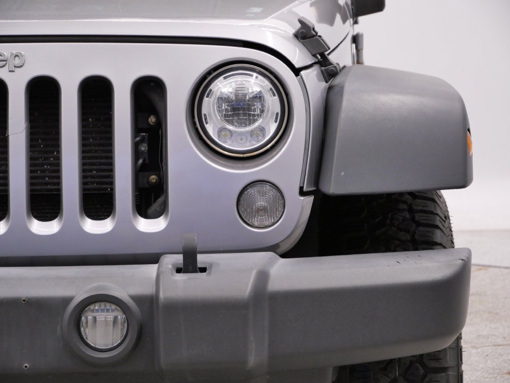 Certified 2018 Jeep Wrangler Unlimited Sport S AWD/4WD image 12