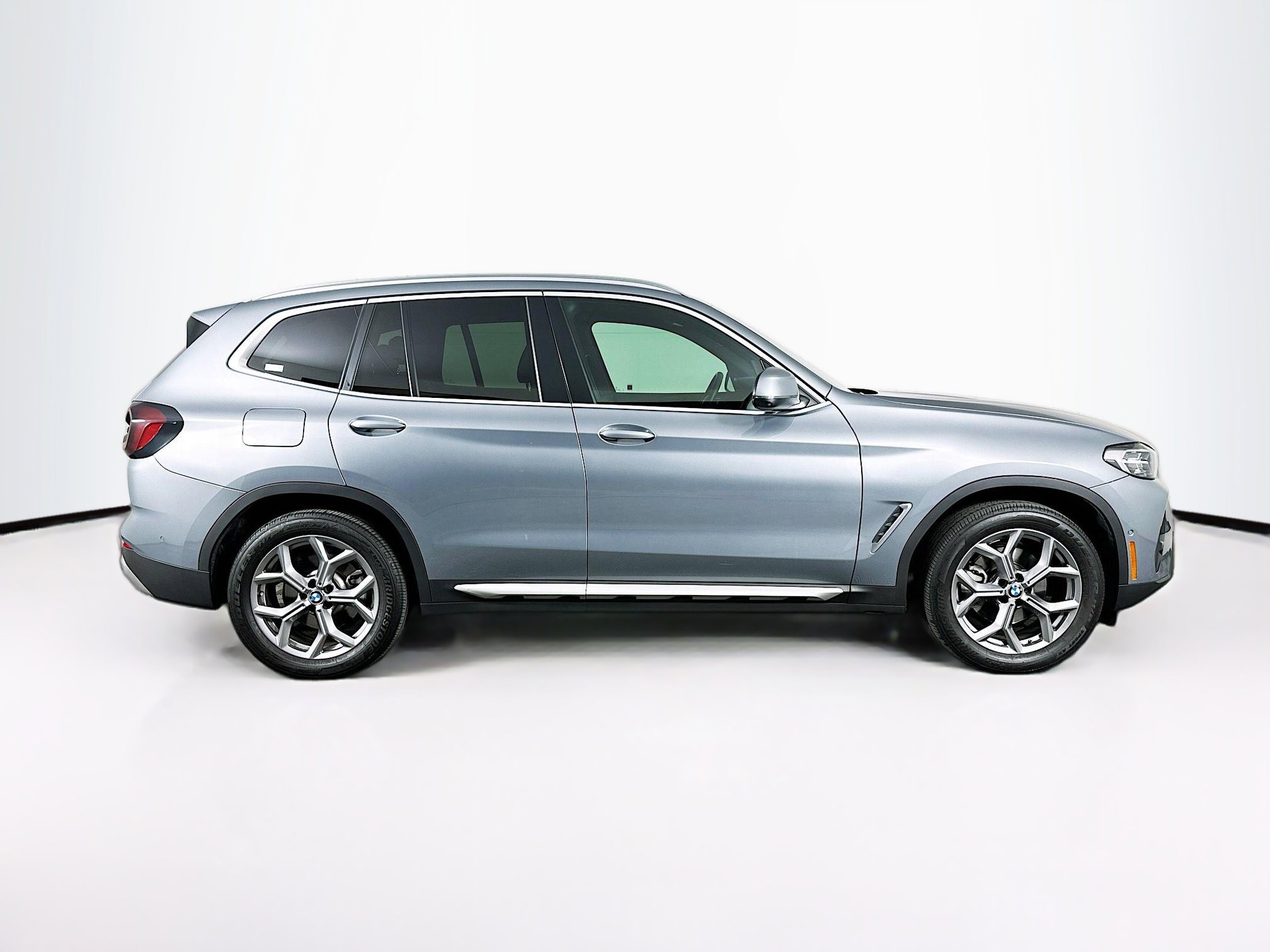 Used 2024 BMW X3 xDrive30i w/ Convenience Package image 10