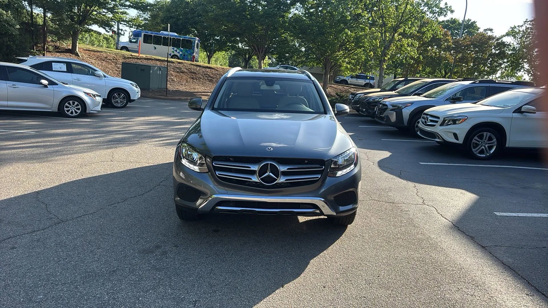 Used 2018 Mercedes-Benz GLC 300 image 2