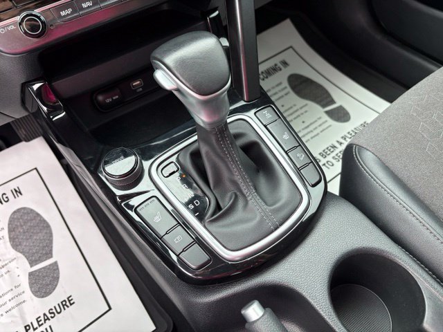 Used 2024 Kia Seltos S AWD/4WD image 21
