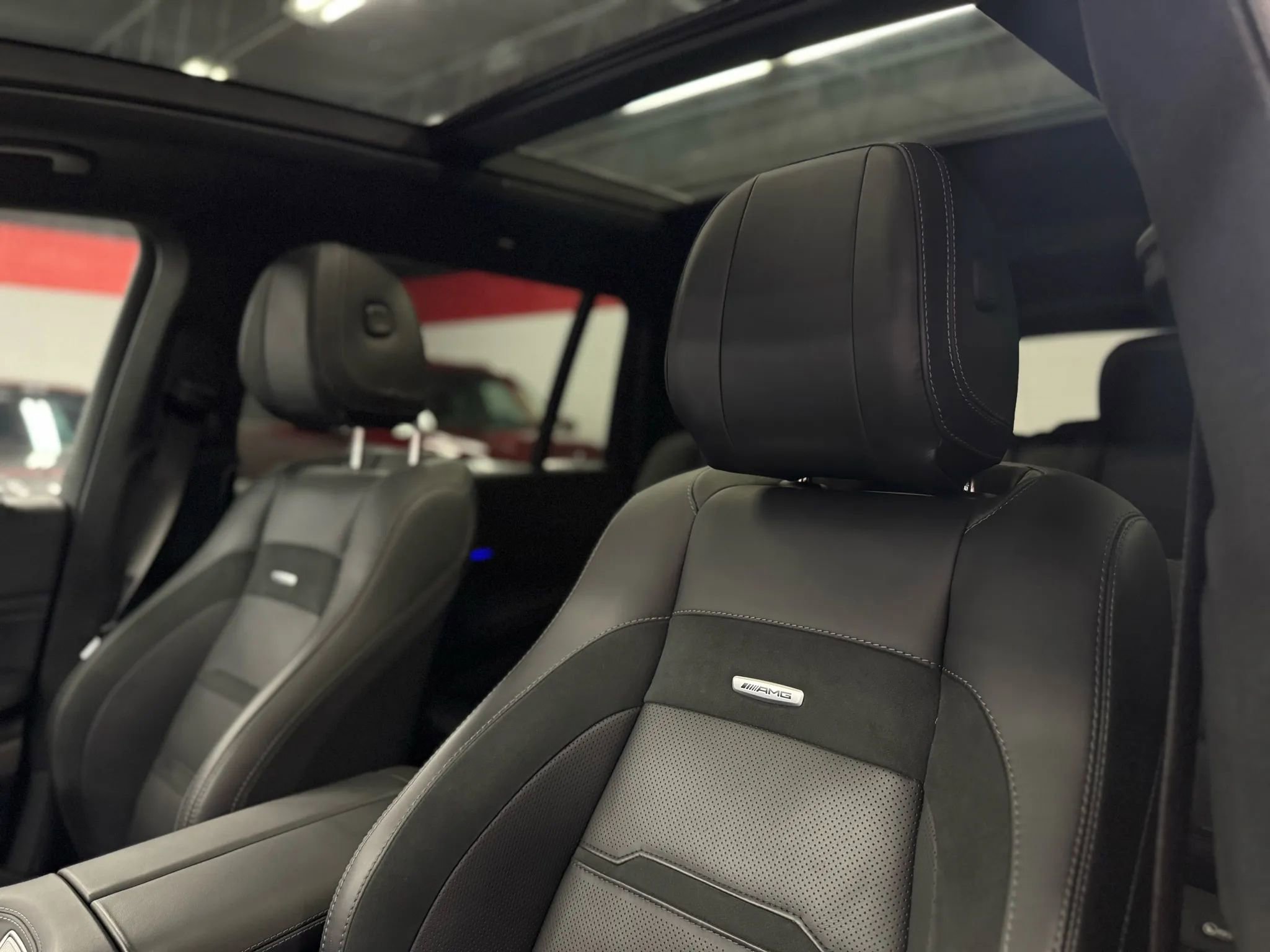 Used 2024 Mercedes-Benz GLS 63 AMG 4MATIC image 23