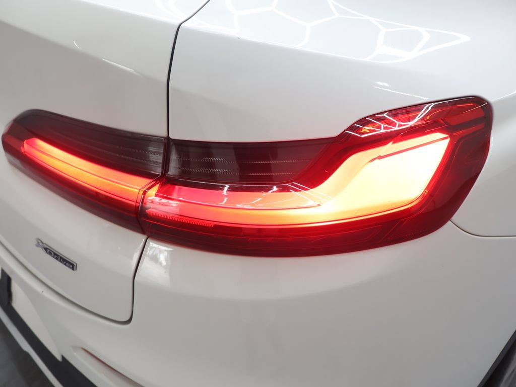 Used 2019 BMW X4 xDrive30i AWD/4WD image 32