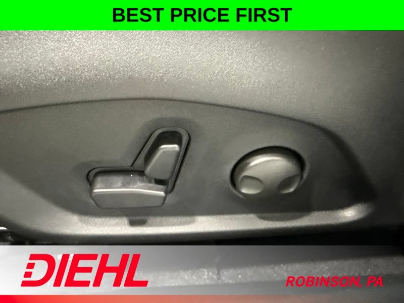 New 2026 Jeep Compass Trailhawk w/ Sun, Sound & Navigation Group AWD/4WD image 20