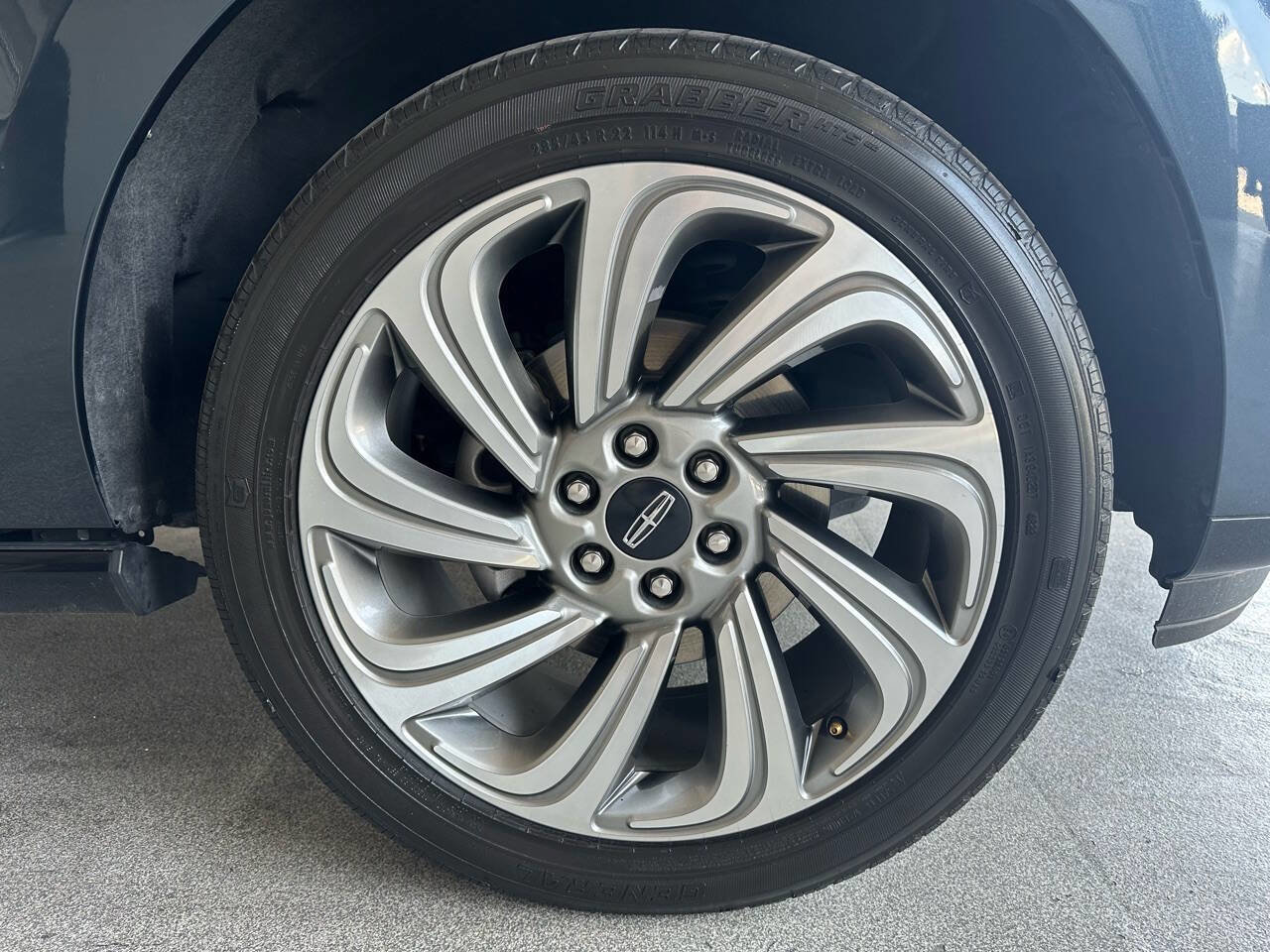 Used 2022 Lincoln Navigator 2WD image 40