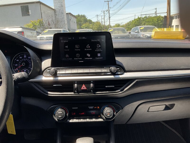 Used 2019 Kia Forte LXS FWD image 22