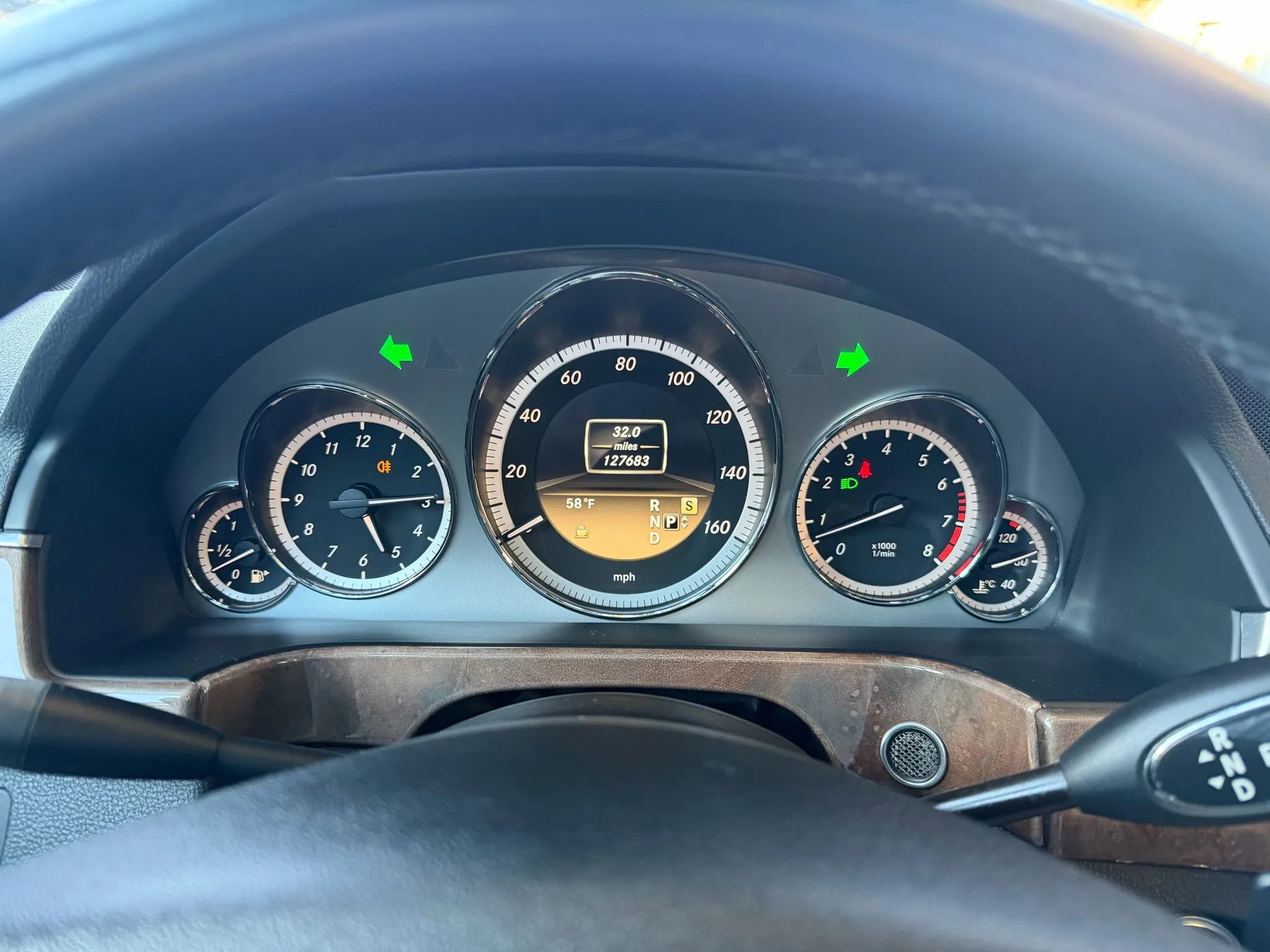 Used 2012 Mercedes-Benz E 350 4MATIC Sedan image 45