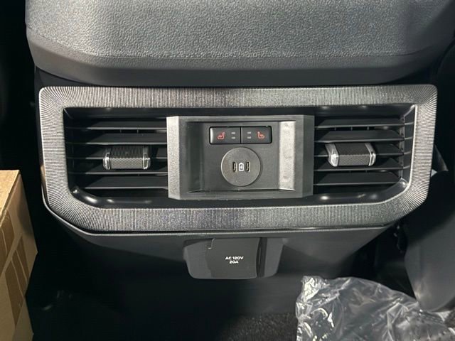 New 2026 Ford F350 Platinum image 28
