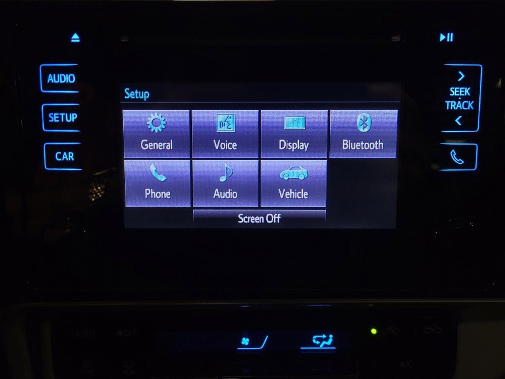 Used 2019 Toyota Corolla LE image 25