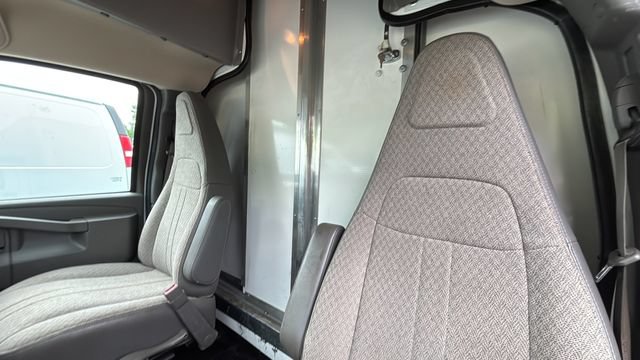Used 2023 Chevrolet Express 3500 w/ Power Convenience Package RWD image 22