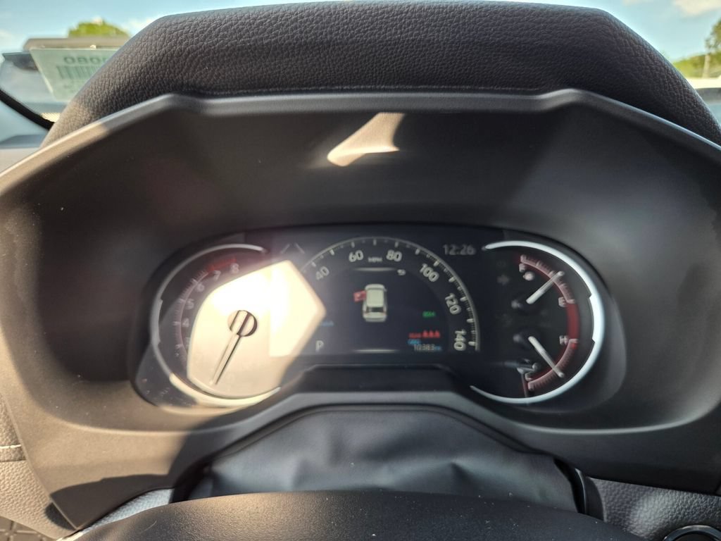 Used 2025 Toyota RAV4 XLE Premium FWD image 29