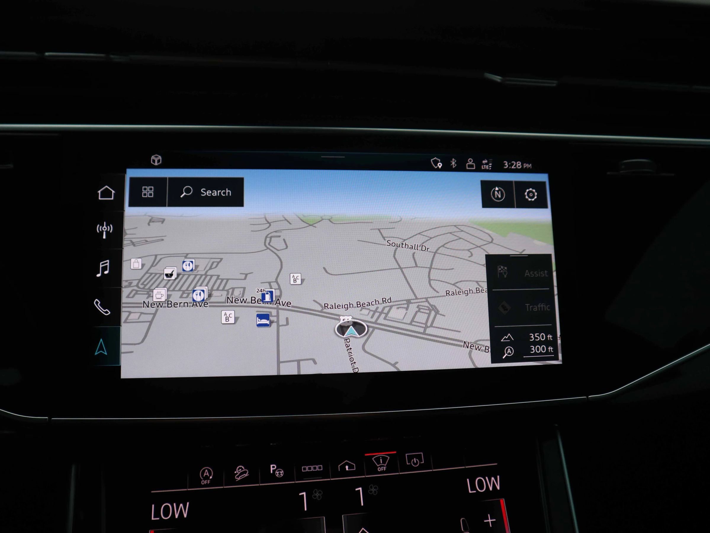 Used 2023 Audi SQ8 Prestige AWD/4WD image 20