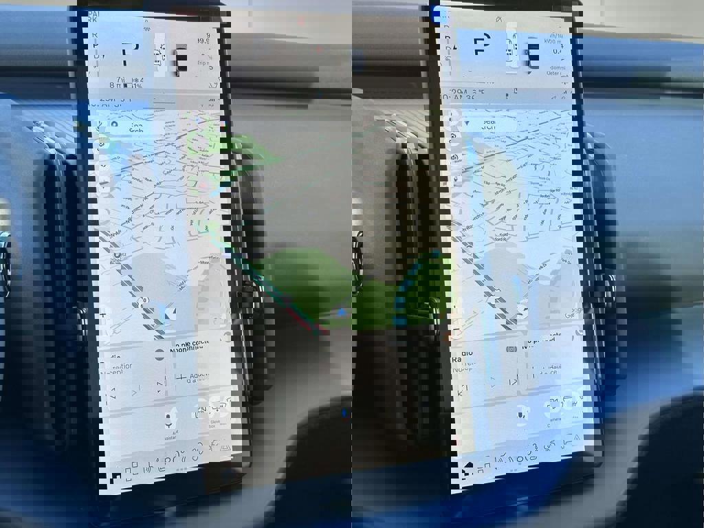 New 2026 Volvo EX30 Plus w/ Protection Package Premier image 3