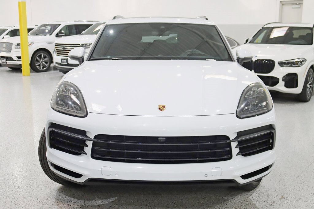 Used 2022 Porsche Cayenne Platinum Edition image 8