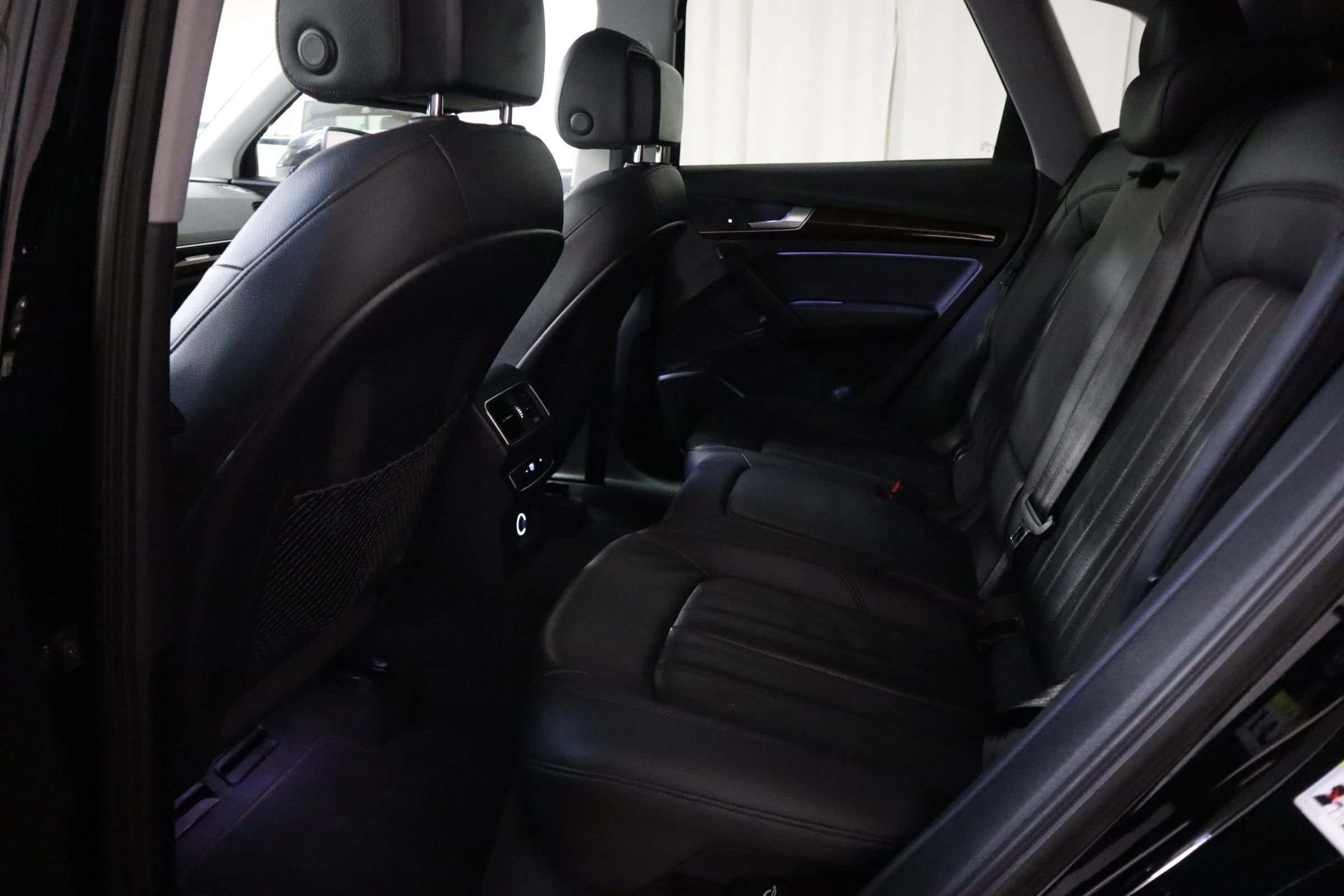 Used 2018 Audi Q5 2.0T Premium w/ Convenience Package image 21