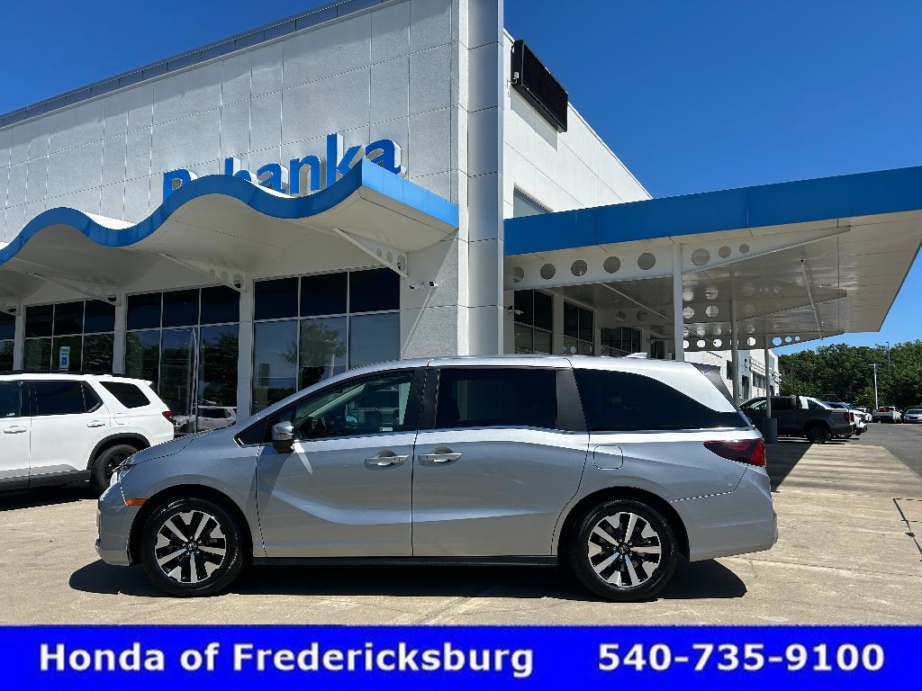 Used 2026 Honda Odyssey EX-L image 1