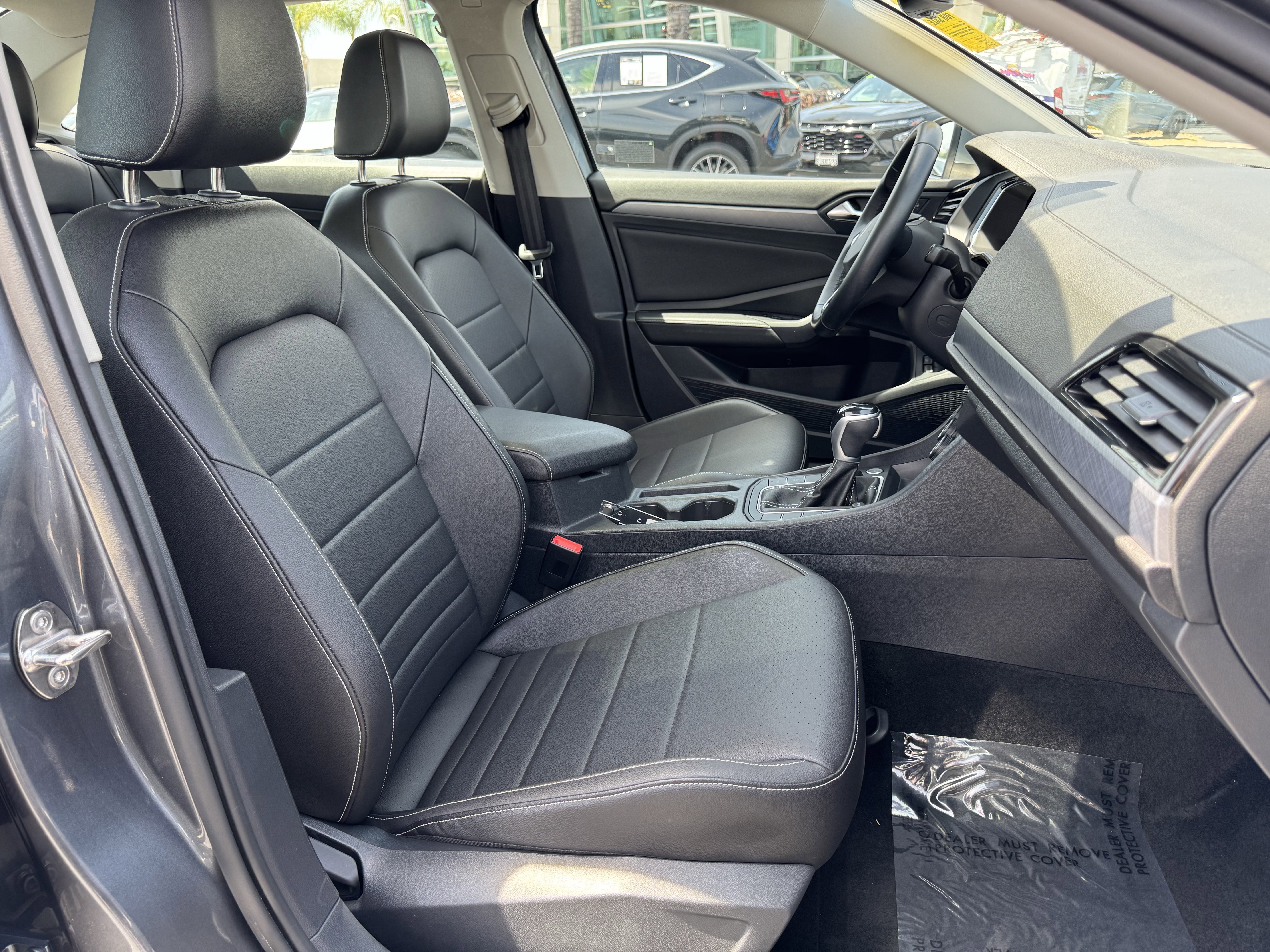 Used 2023 Volkswagen Jetta SE w/ Panoramic Sunroof Package FWD image 36