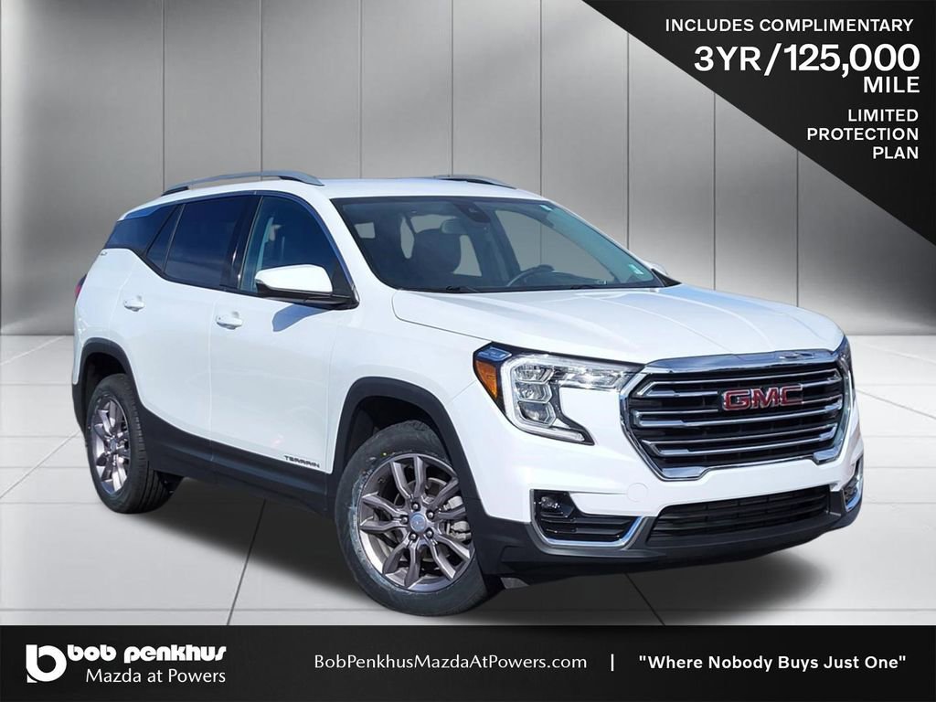 Used 2024 GMC Terrain SLT image 1