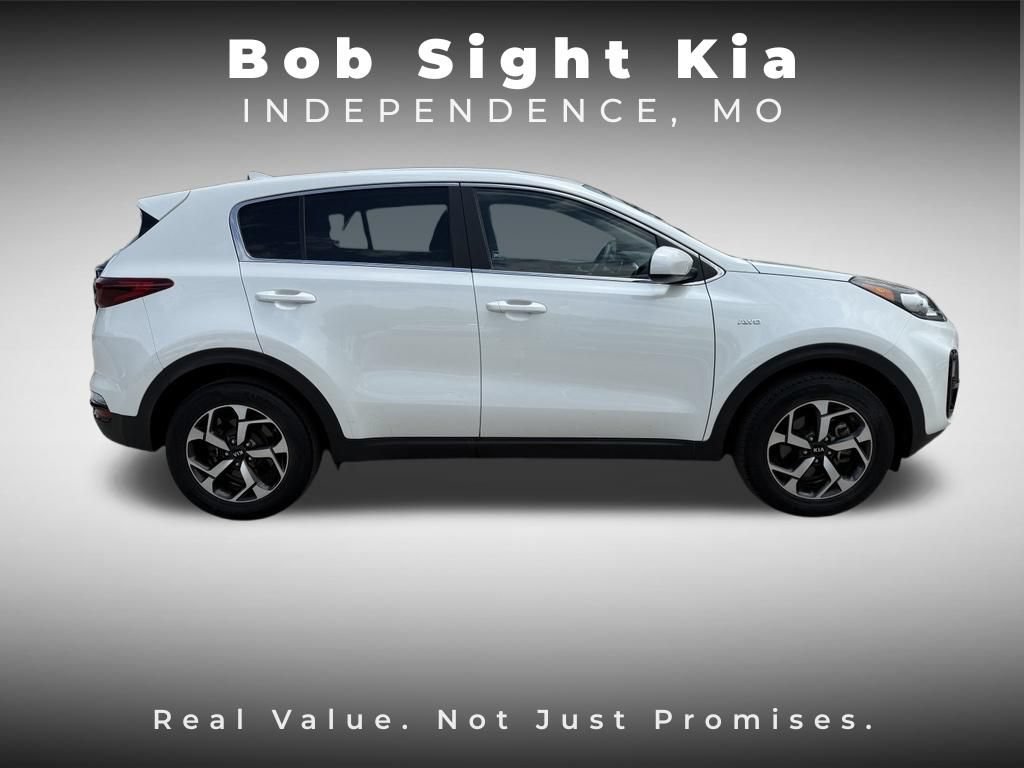 Certified 2022 Kia Sportage LX AWD/4WD image 17
