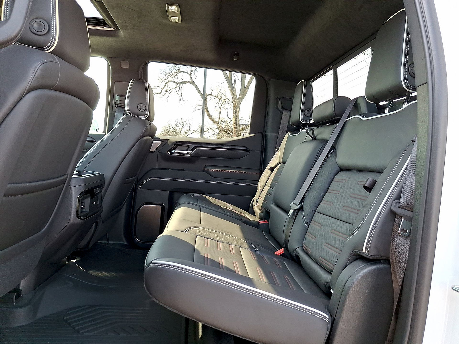 New 2024 GMC Sierra 1500 AT4X AWD/4WD image 13
