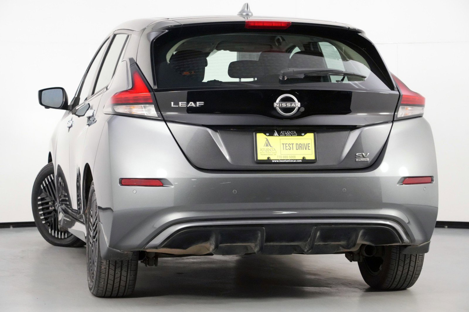 Used 2025 Nissan Leaf SV Plus image 5
