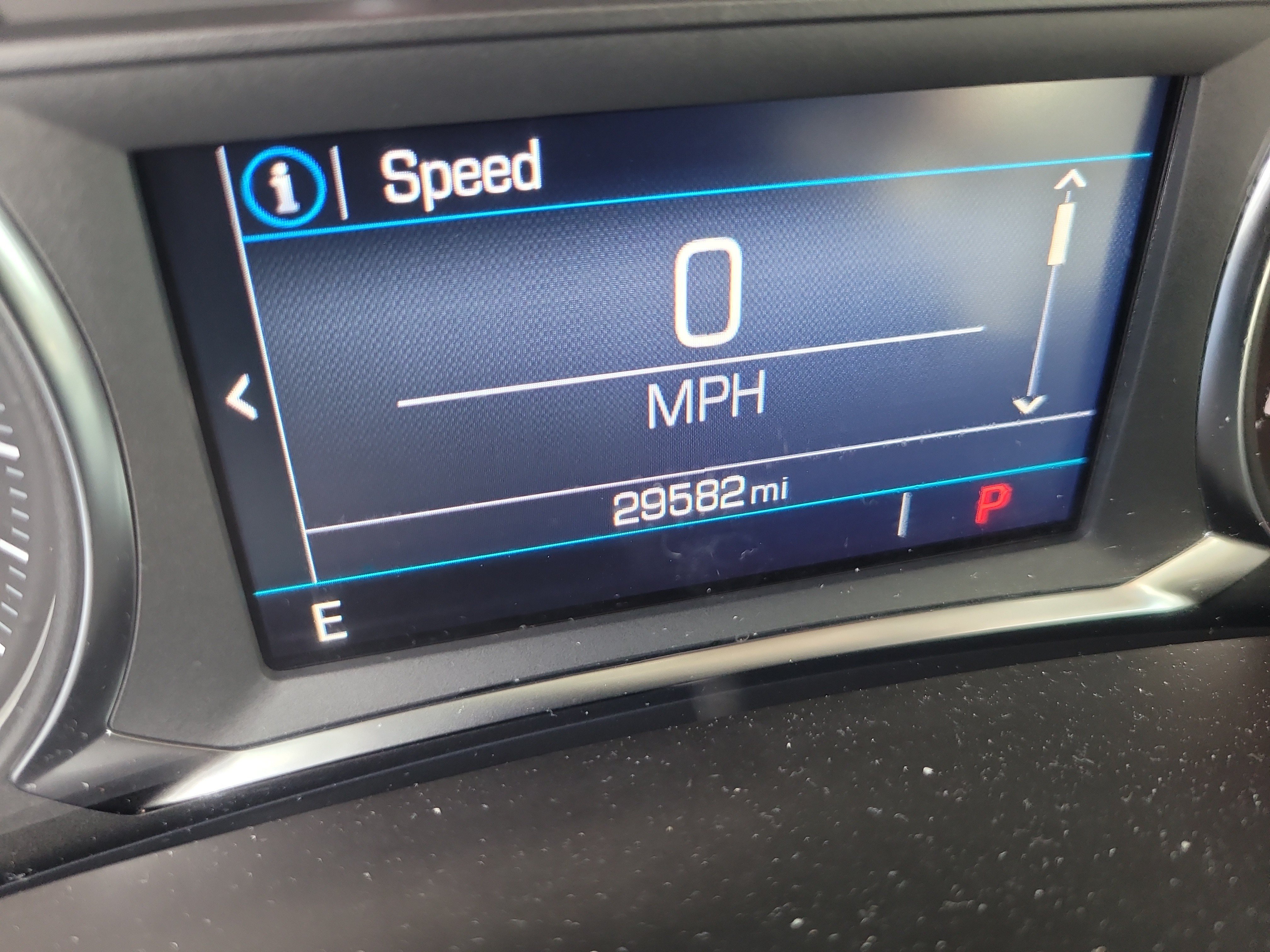 Used 2024 GMC Terrain SLE w/ Driver Convenience Package FWD image 30