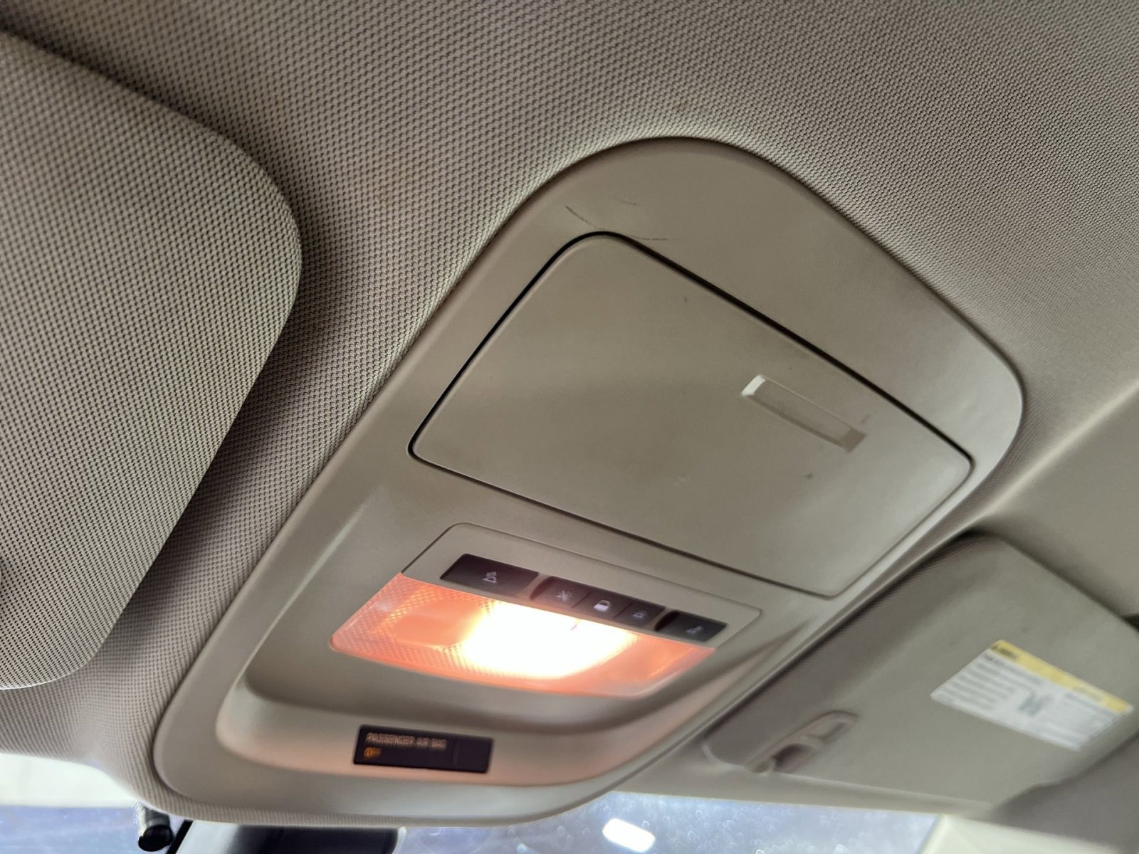 Used 2016 GMC Canyon SLE w/ SLE Convenience Package image 31