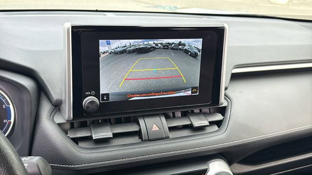 Used 2024 Toyota RAV4 XLE w/ Convenience Package image 20