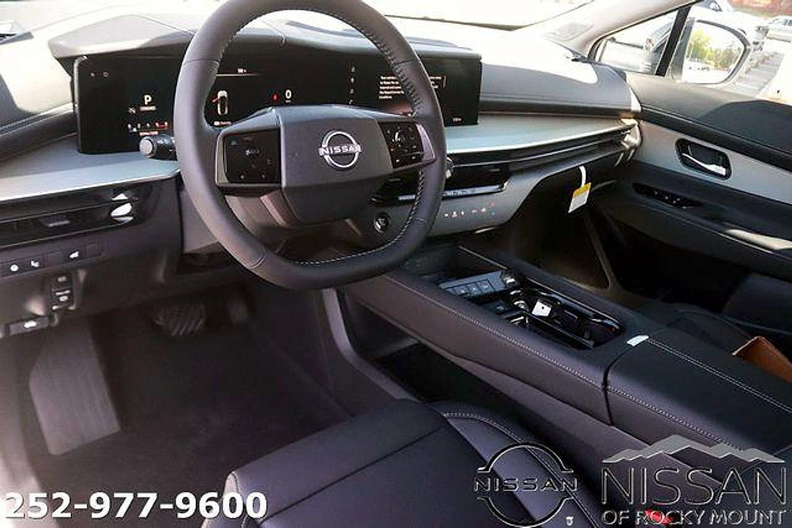New 2026 Nissan Murano Platinum w/ Cargo Package AWD/4WD image 4