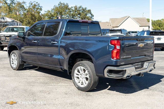 Used 2022 Chevrolet Silverado 1500 LTZ image 8
