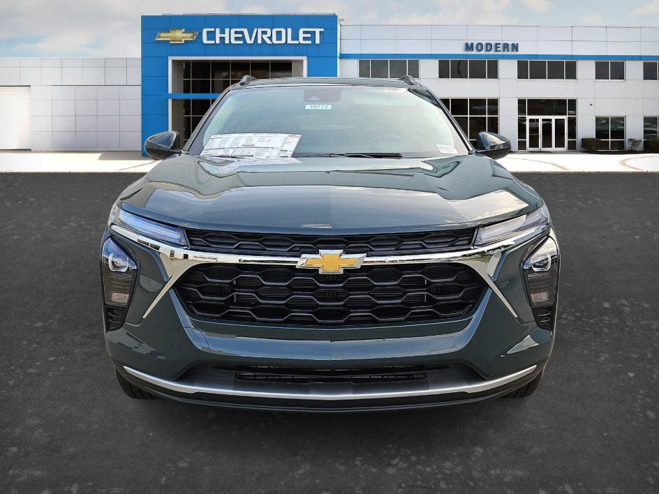 New 2026 Chevrolet Trax LT w/ Sunroof Package FWD image 7