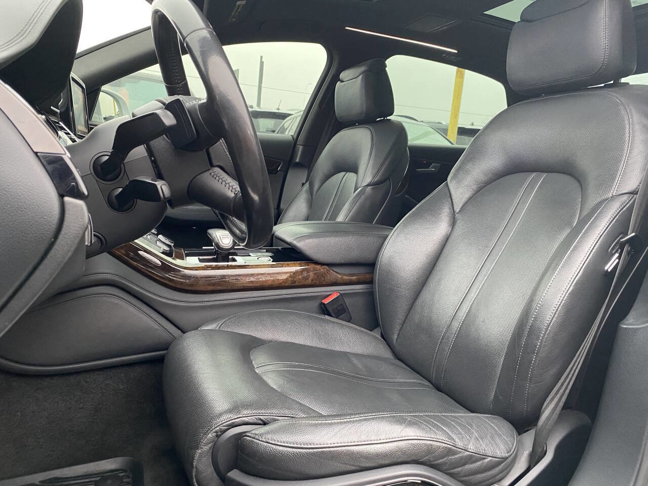 Used 2016 Audi A8 L 3.0T w/ Executive Package image 39