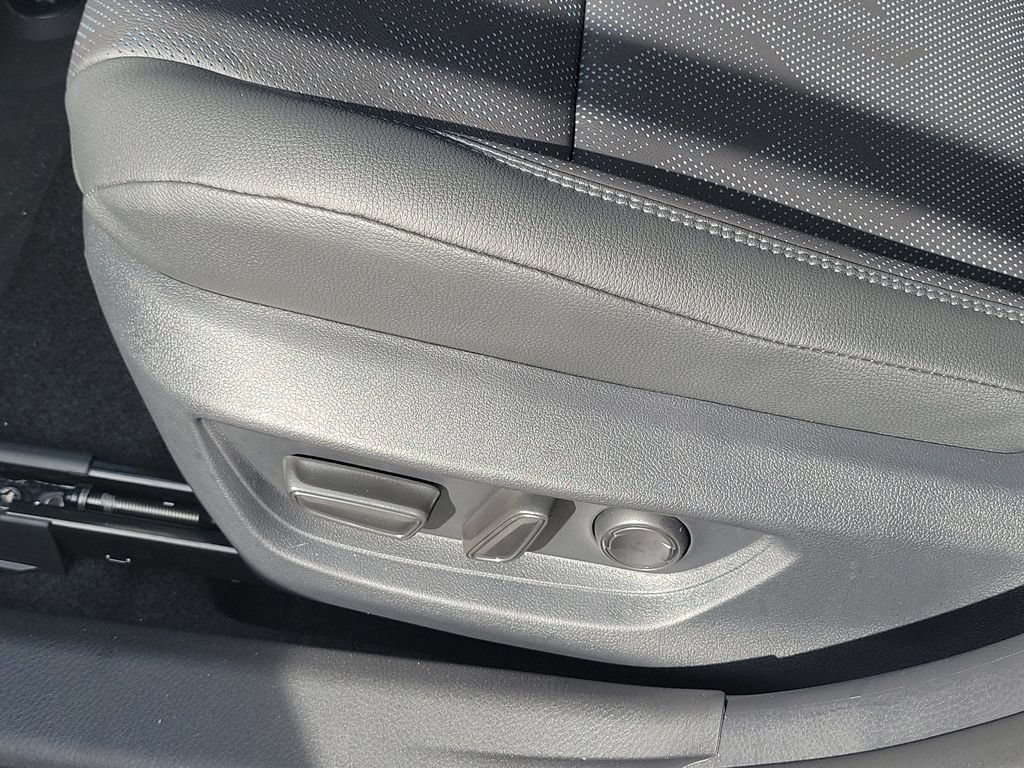 New 2026 Toyota Camry XSE FWD image 22