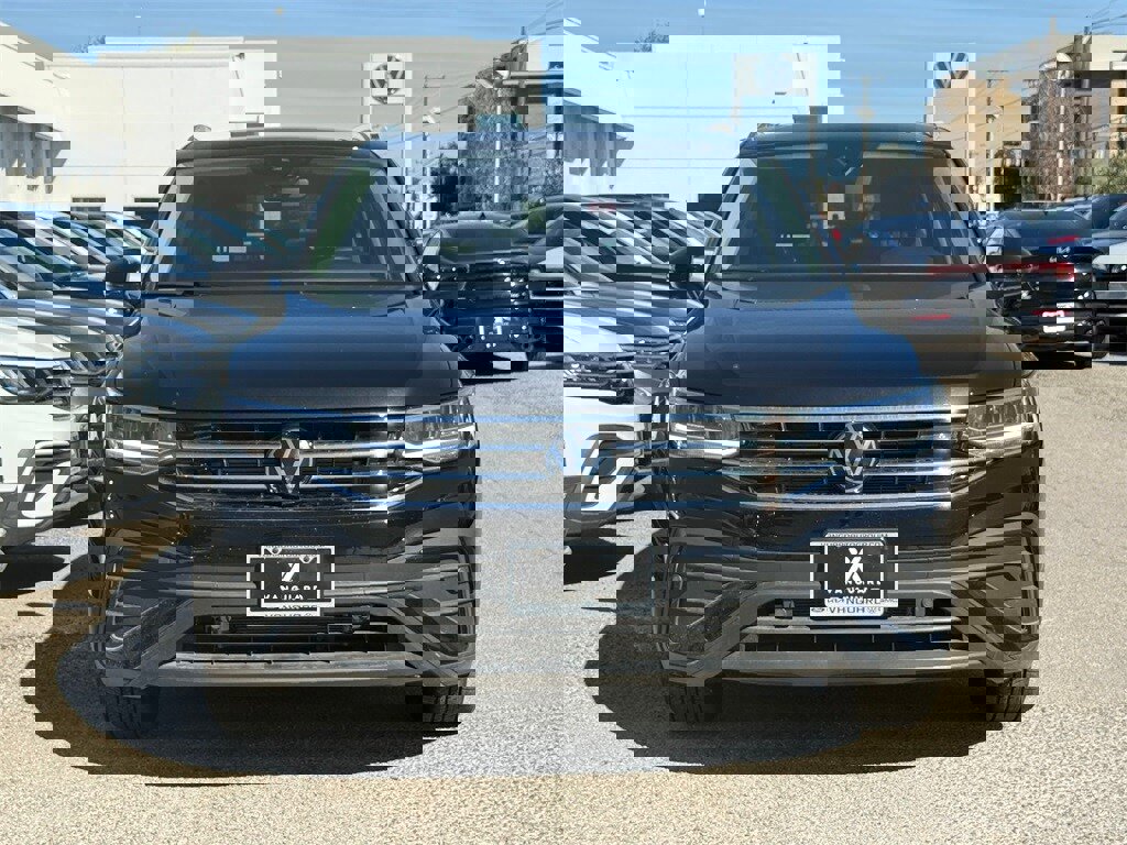 New 2024 Volkswagen Tiguan SE image 5