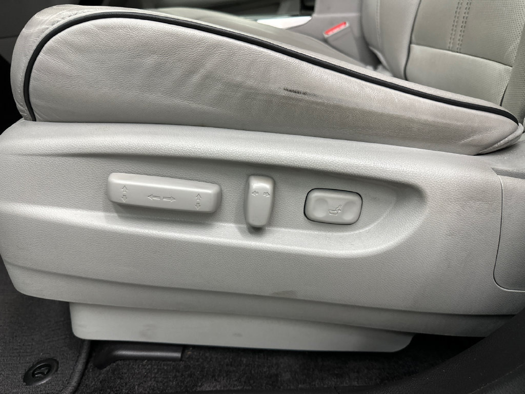 Used 2017 Acura MDX w/ Advance Package AWD/4WD image 10