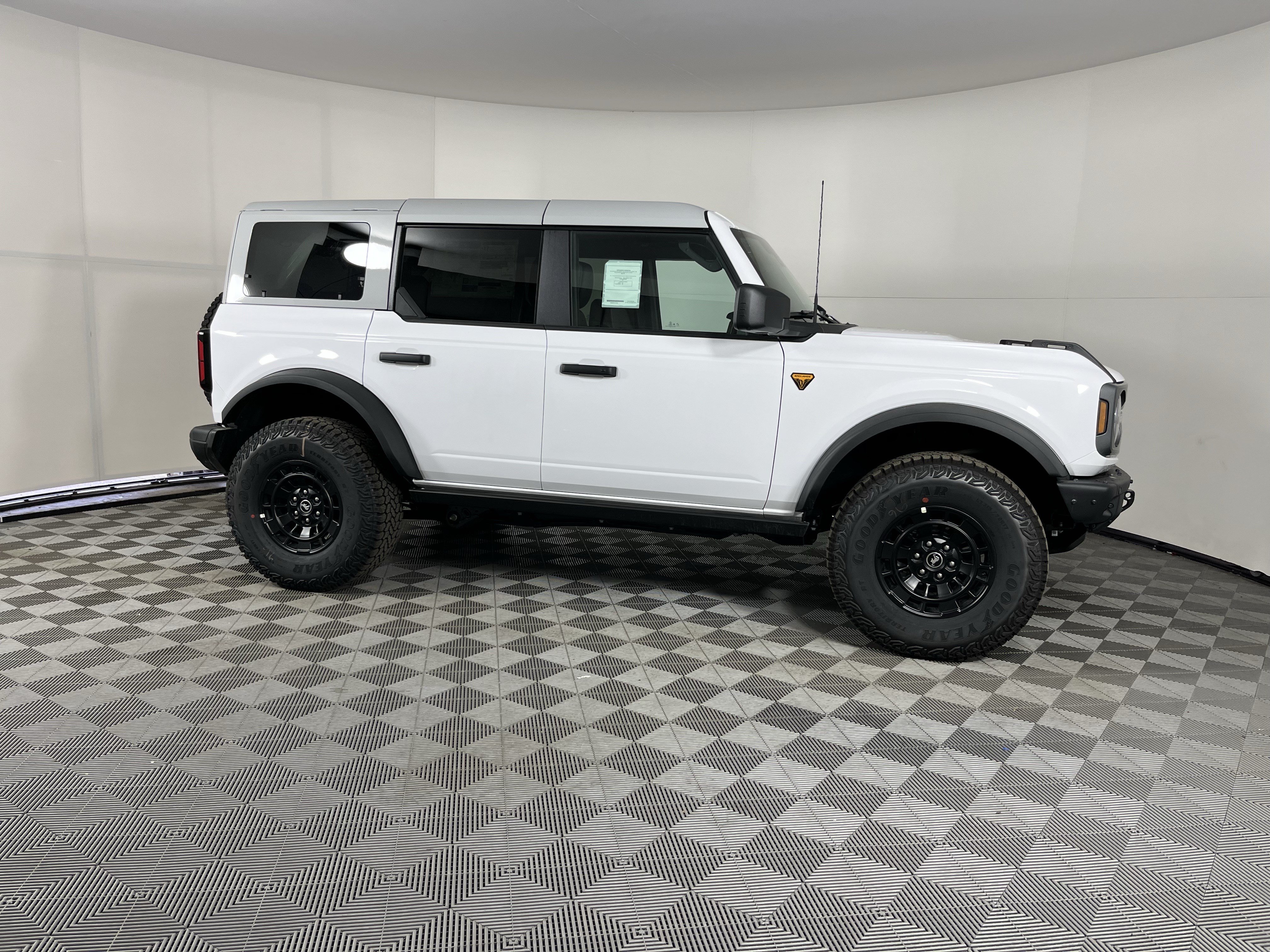 New 2026 Ford Bronco Badlands AWD/4WD image 6