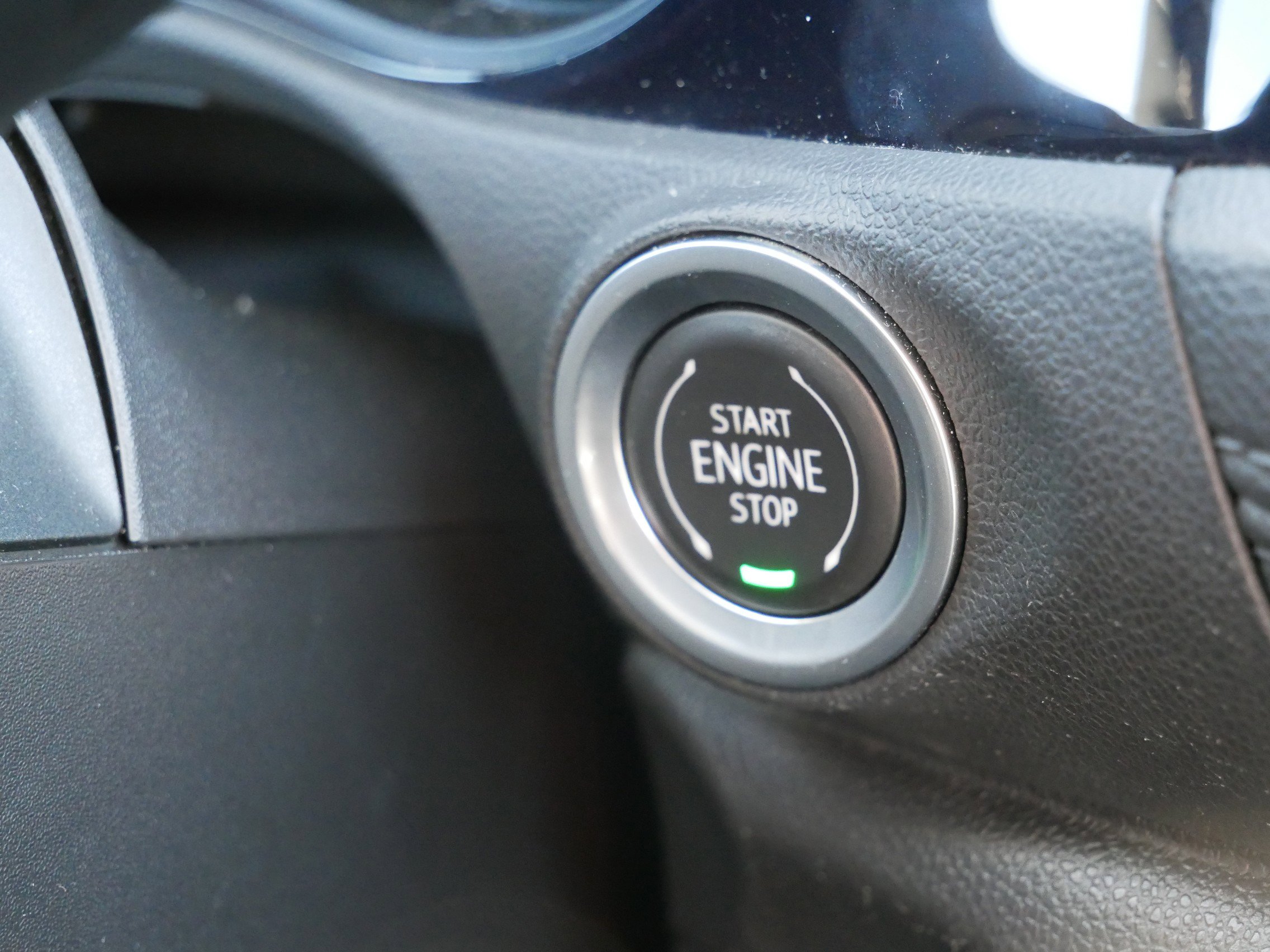 Used 2021 Buick Encore GX Select image 25