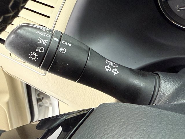 Used 2023 INFINITI QX80 Luxe w/ All-Season Package image 14