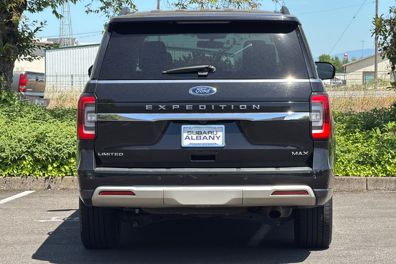 Used 2024 Ford Expedition Max Limited AWD/4WD image 5