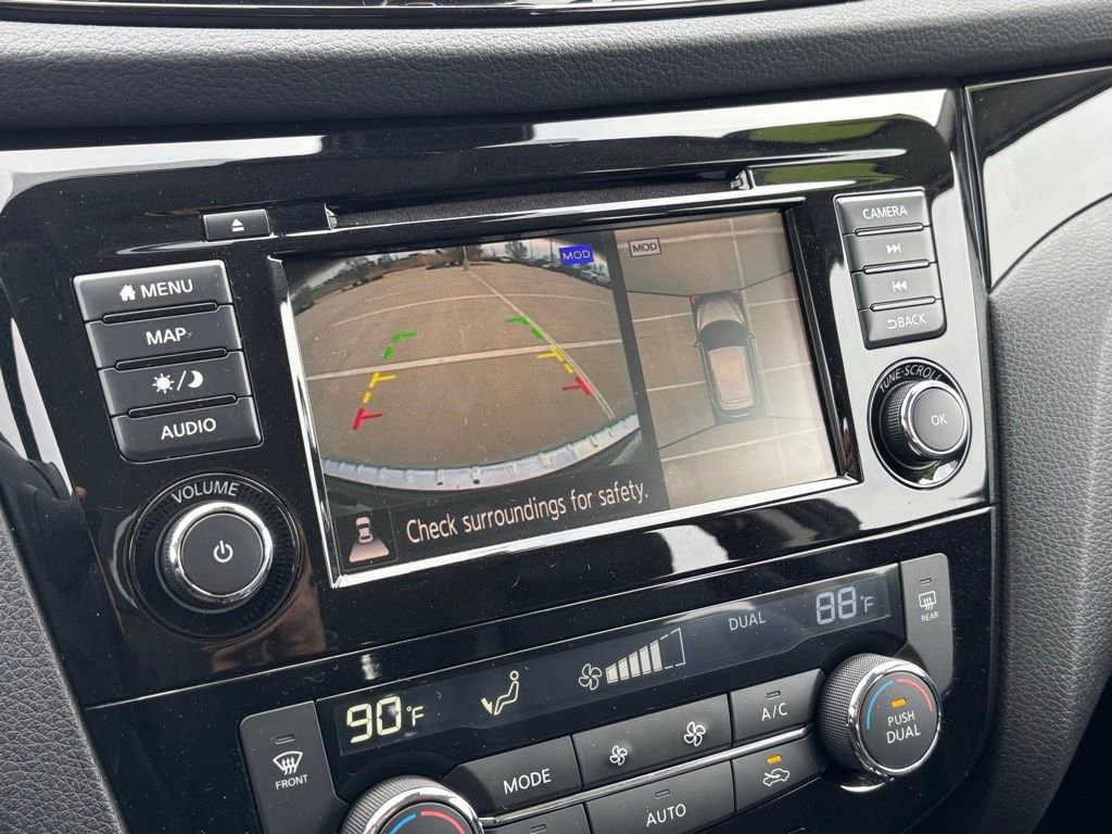 Used 2022 Nissan Rogue Sport SL image 23