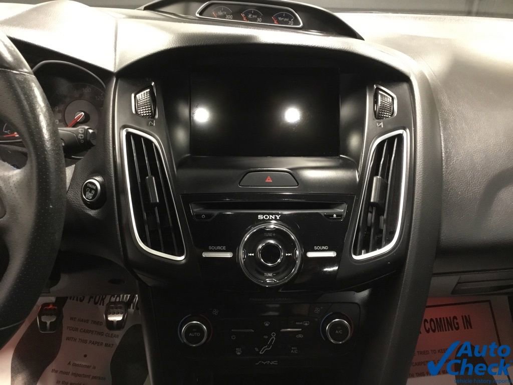 Used 2016 Ford Focus RS image 49