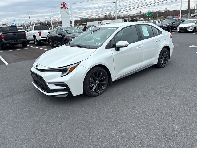 Used 2023 Toyota Corolla SE image 17