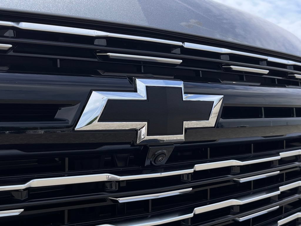 New 2026 Chevrolet Tahoe High Country AWD/4WD image 9