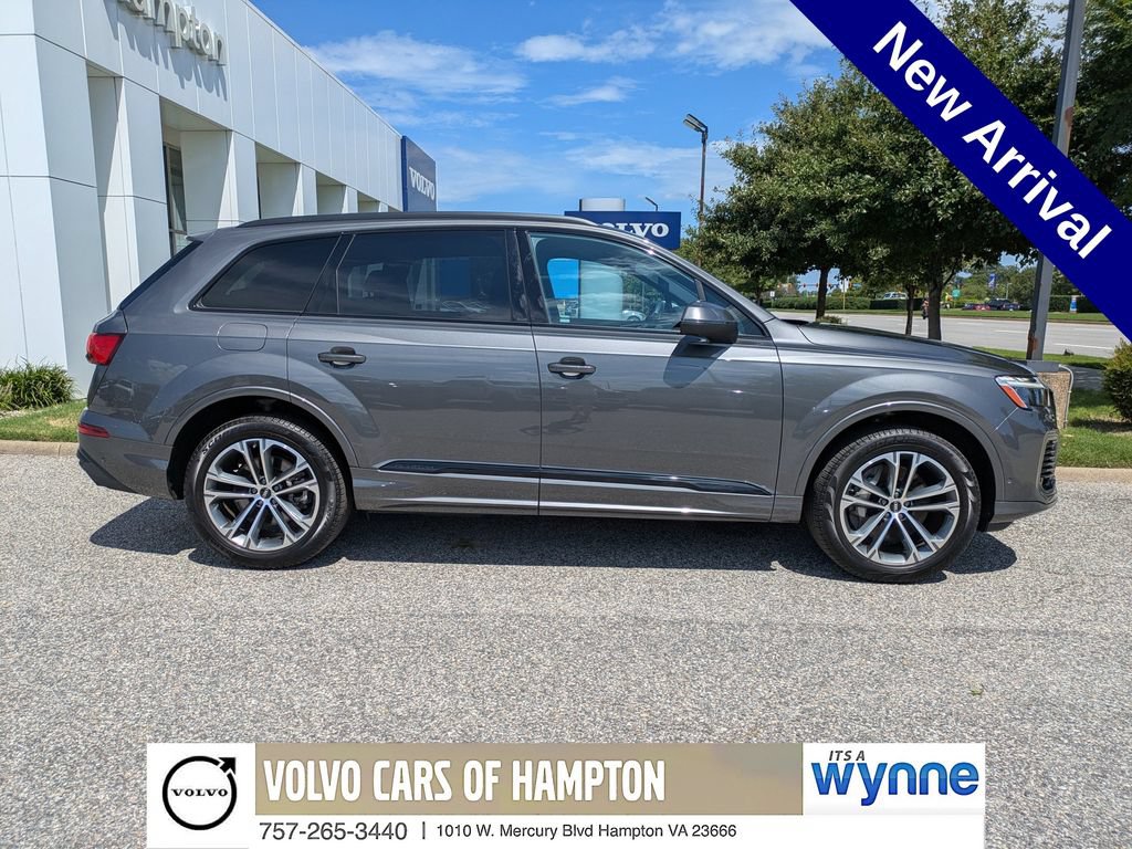 Used 2026 Audi Q7 2.0T Premium Plus w/ Premium Plus Package AWD/4WD image 3