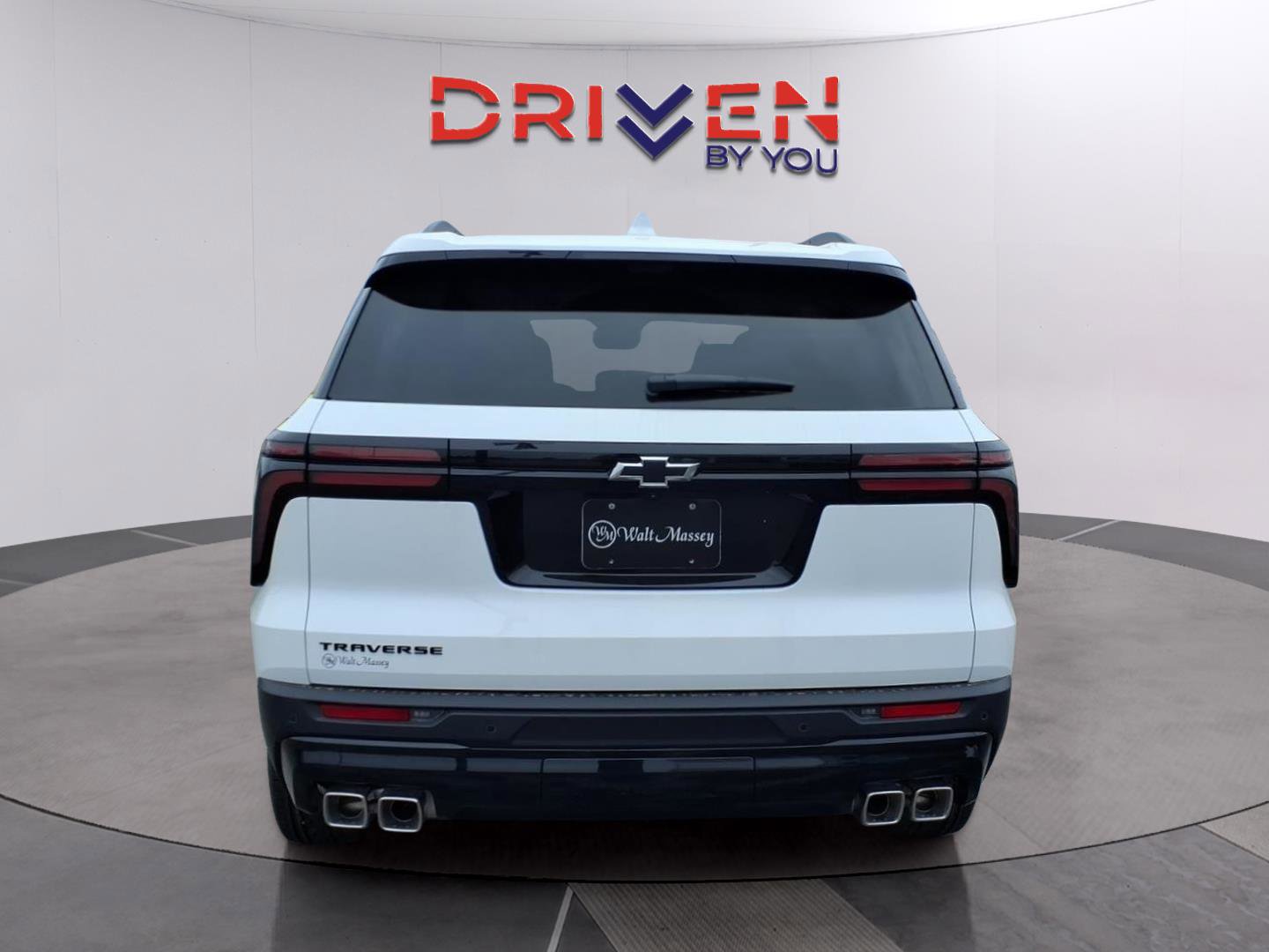 New 2026 Chevrolet Traverse LT image 4